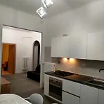 Living - Professional