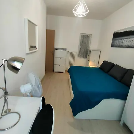 Living - Professional Guest house *