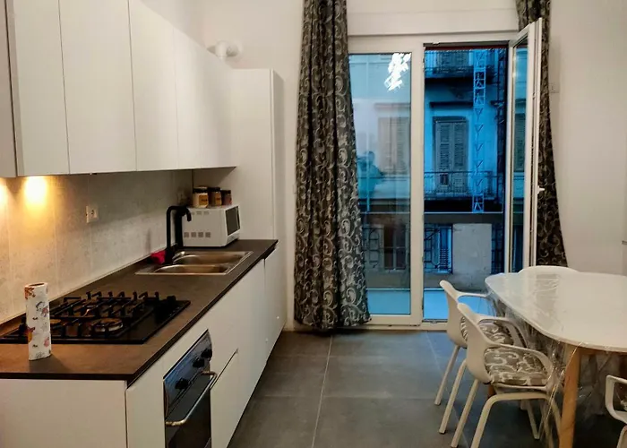 Living - Professional